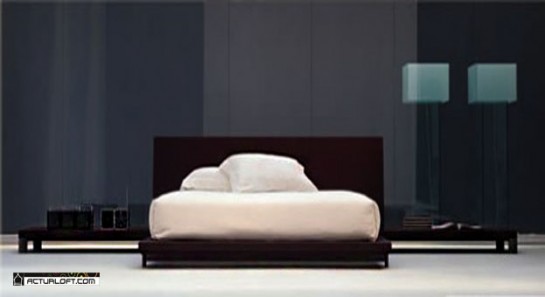 Cama. Look minimalista, sus mesas y base casi a la altura del piso dan una sensación de amplitud al espacio, ideal para tu hogar, Ref.A 008